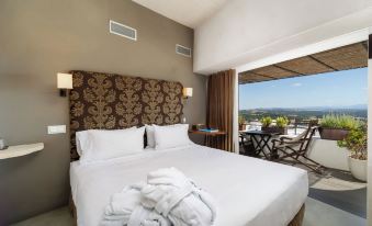 Boutique V Hotel