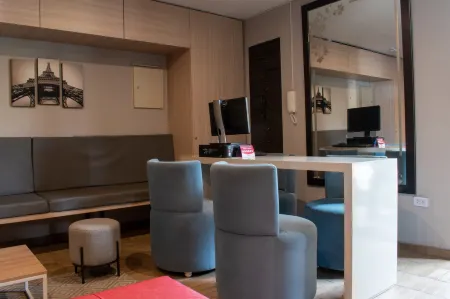 Cadena Hotelera Rey es Отели рядом с достопримечательностью «Сад Ботанико де Богота Хосе Селестино Мутис»