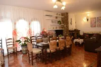 Villa Balneari Resort Casa Vacances Per Famílies Chalet Casa Rural