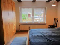Small Apartment in Hesse with Terrace and Garden - Homestays