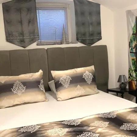 Apartment in Oberhausen Near a Lake