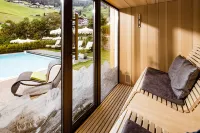 Boutique & Fashion Hotel Maciaconi - Gardenahotels - Pool