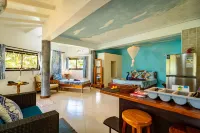 Lemongrass Lodge