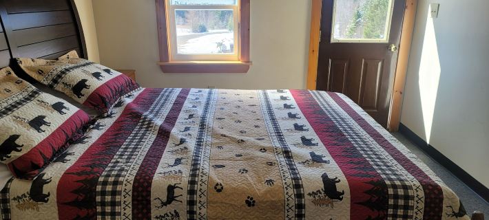 Ladd Pond Cabins and Campground Hotels in Coos County