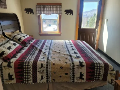 Ladd Pond Cabins and Campground Hotels in 