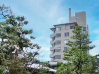 Haiya The traditions of warm and friendly hospitality Hôtels à : 