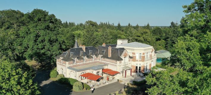 Domaine des Roches Hotels in Loiret