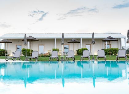 阿道羅度假飯店