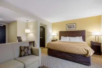 MainStay Suites St. Louis Airport Hotel di Bridgeton