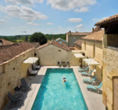 Hotel Le Chevalier Bleu Hôtels à : Capdrot