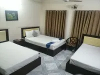 Maple Crest Service Apartment Các khách sạn gần Army Golf Club