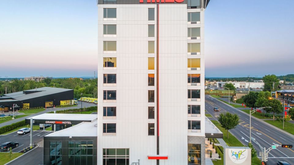Grand Hôtel Times Lévis