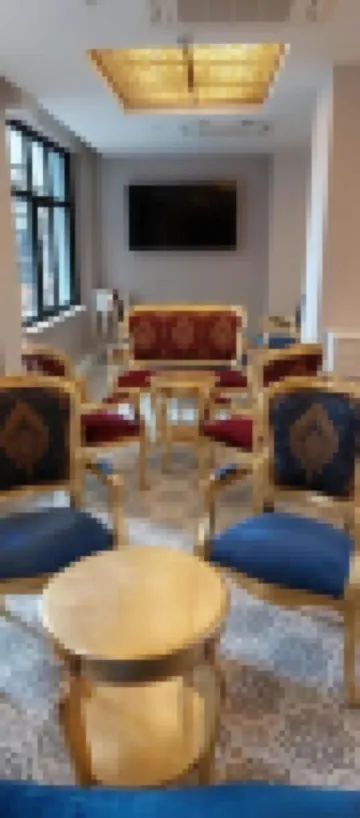 Boss to Hotel Taksim