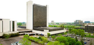 DoubleTree by Hilton Hotel Bloomington - Minneapolis South فنادق في Edina