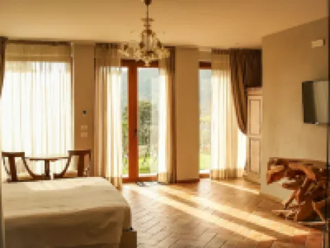 ボルゴ I トレ バローニ ポッピのホテル