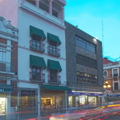 羅莎格蘭家庭旅館精品酒店 鄰近普埃布拉天主大教堂的酒店