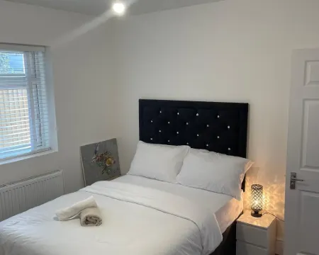 Nikoda Lodge Hotels in Gillingham