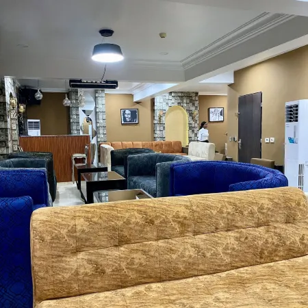 Glovis Luxury Apartment