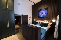 The Private Escape by Blue Medi Spa Hotellit kohteessa Kungsholmen