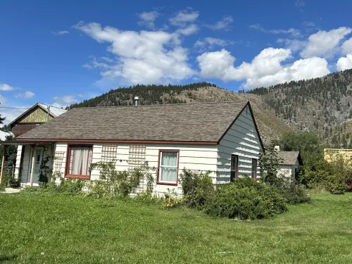 Huge yard! Near Blackfoot confluence, KettleHouse Amphitheater and Missoula