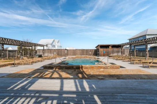 Charming Carlton Landing Single Story Home Steps Away from TownCenter - The Nest