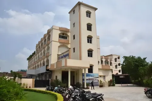 Hotel Regency Hotels in Varanasi