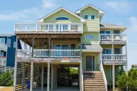 Endless Summer Nights Hotels near Outer Banks