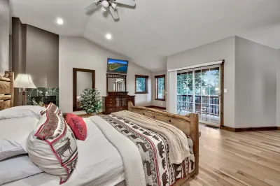 Luxe141 Spacious Luxury  Log Cabin