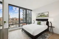 Placemakr Buzzard Point - balcony
