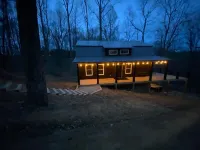 Last Minute and Early Bird Discount -20 Acres in Hocking Hills-Black Bear Cabin Hotels in Good Hope Township