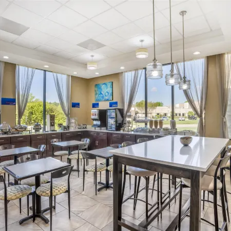 Best Western Inn  Suites - Monroe