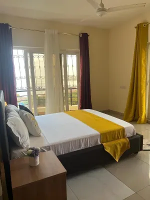 Lux Suites Palm Terraces Apartments