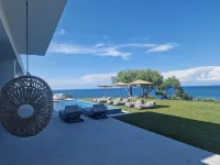 Omnia Villa
