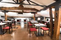 Petit Palace Arana Bilbao - Aamiainen