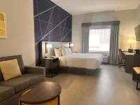 Comfort Suites Louisville Airport - Airport Shuttle