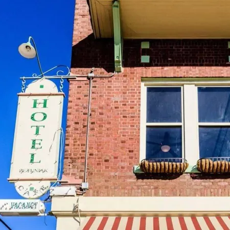 Hotel DeFuniak