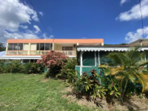 Auberge K-Wan Hostel - Proche Plages Hotels in Deshaies