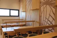 馬拉加費里亞利文薩生活開間