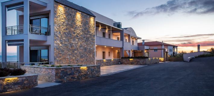 Royalty Suites Loft Ξενοδοχεία στην πόλη Σιθωνία
