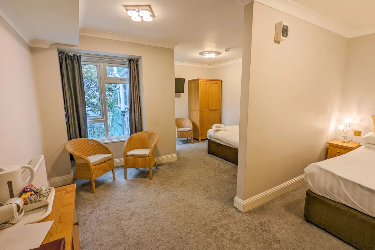 The Grove Hotel
