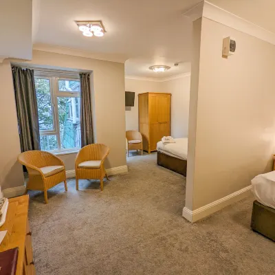 The Grove Hotel Hotels near Popworld - Bournemouth