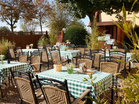 Classik Hotel Magdeburg Отели в г. Ванцлебен-Бёрде