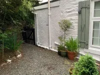 Cedarbank's - the Little Art House - Dog Friendly Hotels in Dunoon