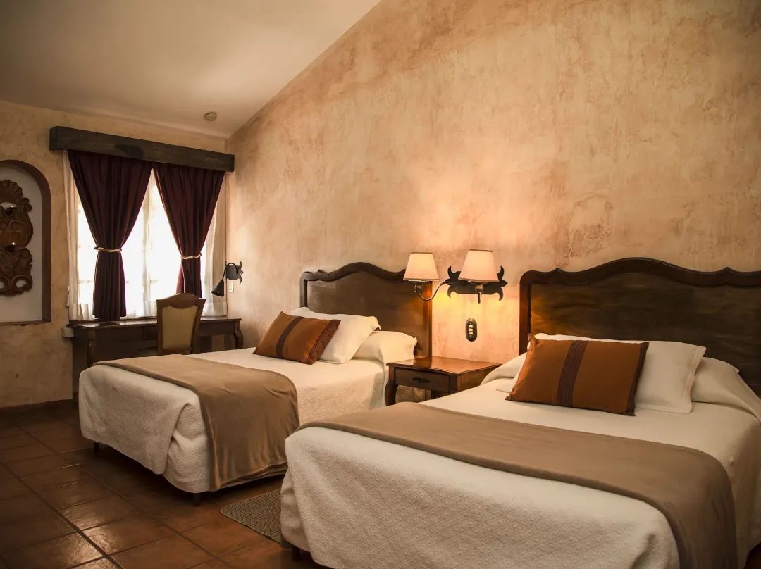 Hotel Las Farolas - Antigua Guatemala
