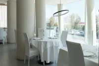 Hotel Commodore - Breakfast
