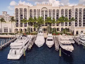 คลับยอชท์ที่ The Boca Raton (เฉพาะผู้ใหญ่)
