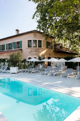 Hôtel et Restaurant la Bastide Bourrelly - Mathias Dandine Hotel a Cabries