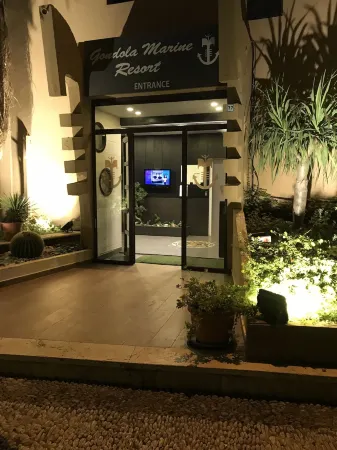 Gondola Marine Resort