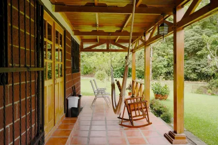 Hotel Los Sueños de Bajos del Toro