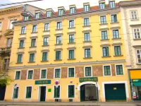 Suite Hotel 900 m Zur Oper Hotels near 04. Wieden